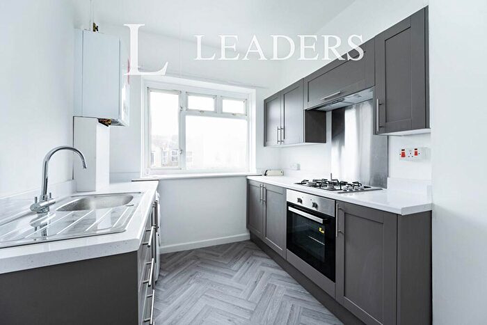 2 Bedroom Apartment To Rent In Chichester Road, Portsmouth, PO2