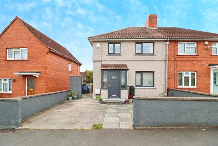 3 Bedroom Semi Detached House For Sale In Chedworth Road, Bristol, Avon, BS7