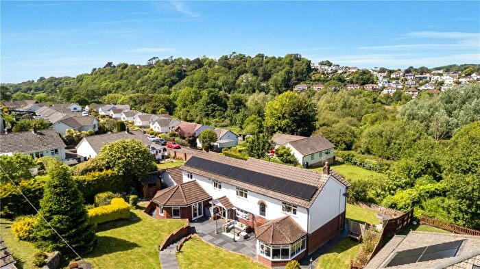 7 Bedroom Detached House For Sale In Middleton Road, Bideford, Devon, EX39