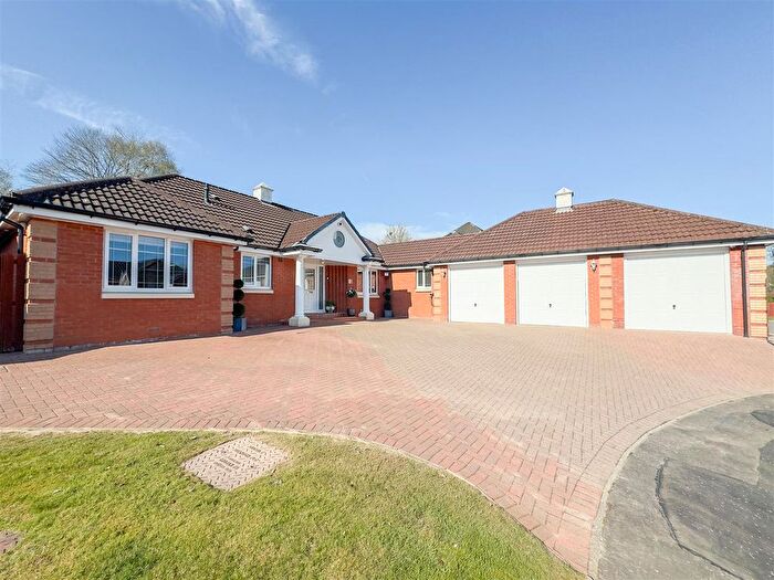 4 Bedroom Detached Bungalow For Sale In Smithycroft, Ferniegair, Hamilton, ML3