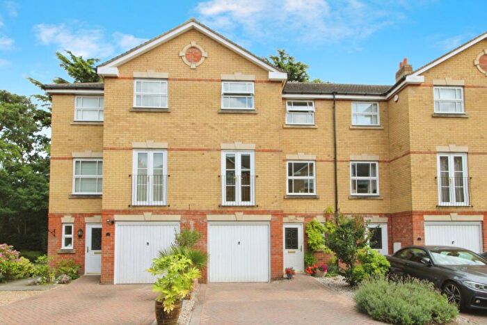 4 Bedroom Town House For Sale In Poole Road, Westbourne, BH4