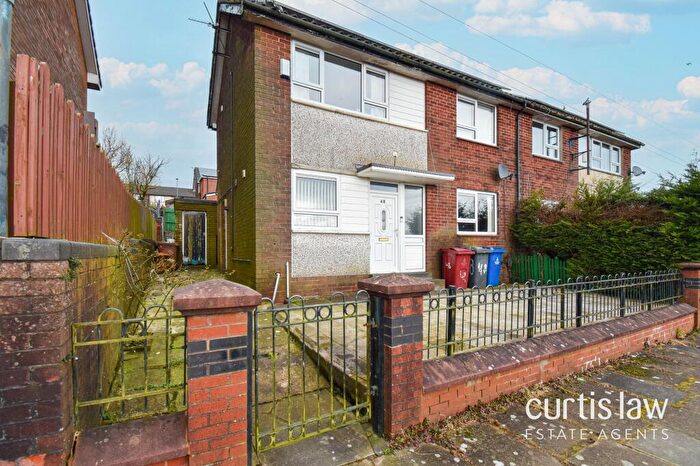 3 Bedroom Semi Detached House For Sale In Trevor Close, Blackburn, BB1