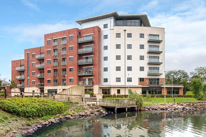 1 Bedroom Flat To Rent In Waterside, St. James Court West, Accrington, BB5