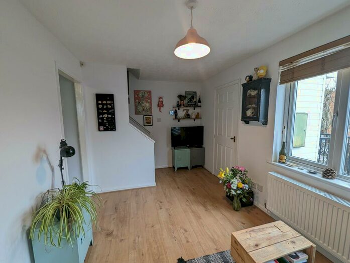 1 Bedroom Terraced House To Rent In Hubbard Close, Flitwick, MK45