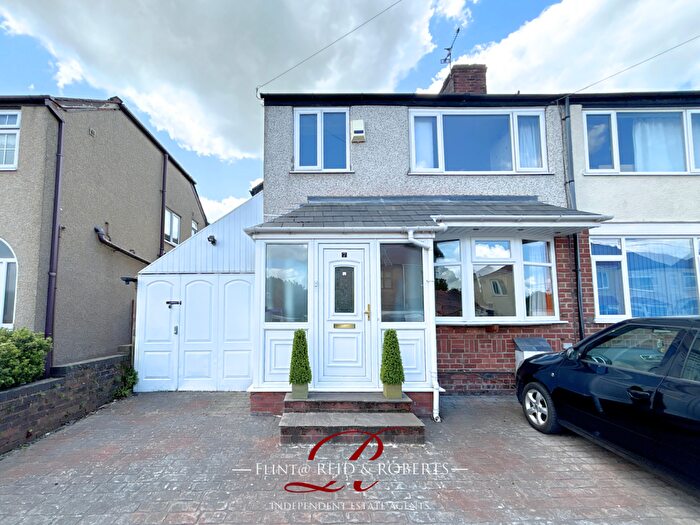 4 Bedroom Semi-Detached House For Sale In Oak Grove, Flint, CH6
