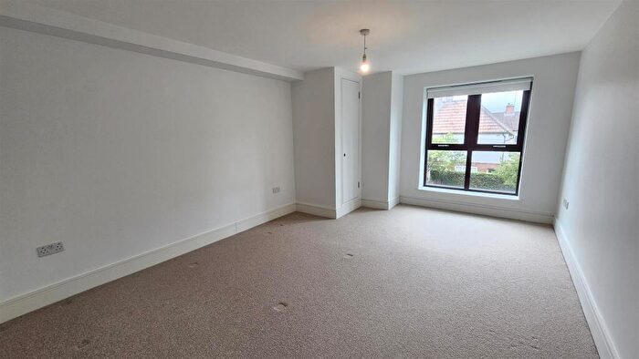 1 Bedroom Flat To Rent In Flat, Milton Road Library, Ascham Road, Cambridge, CB4