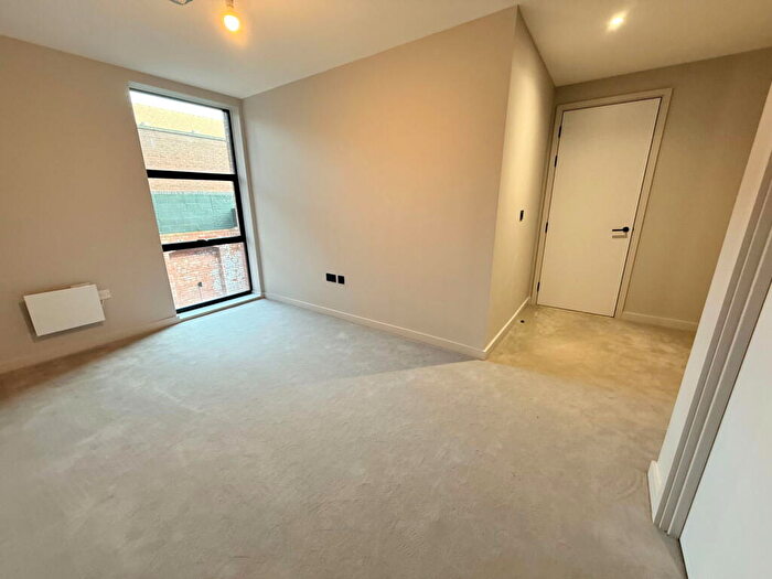 2 Bedroom Apartment For Sale In The Pressworks, Northwood Street, Jewellery Quarter, B3