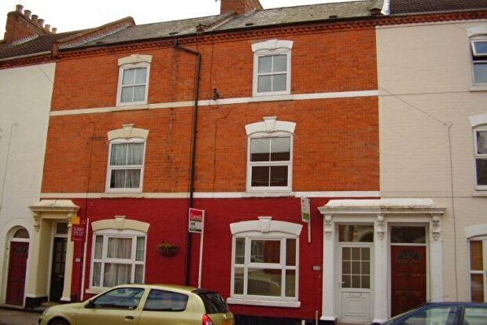 2 Bedroom Flat To Rent In Hood Street, Northampton, NN1