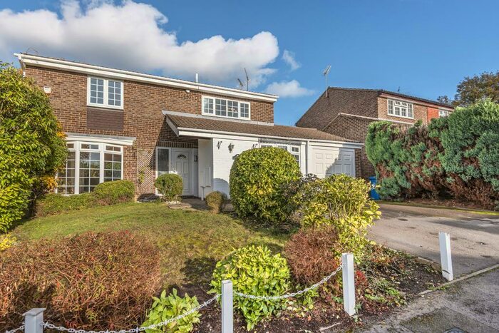 4 Bedroom Detached House To Rent In Ascot, Berkshire, SL5