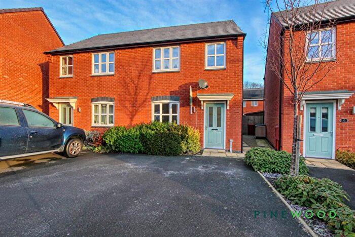 3 Bedroom Semi Detached House To Rent In Gittos Lane, Wingerworth, Chesterfield, Derbyshire, S42