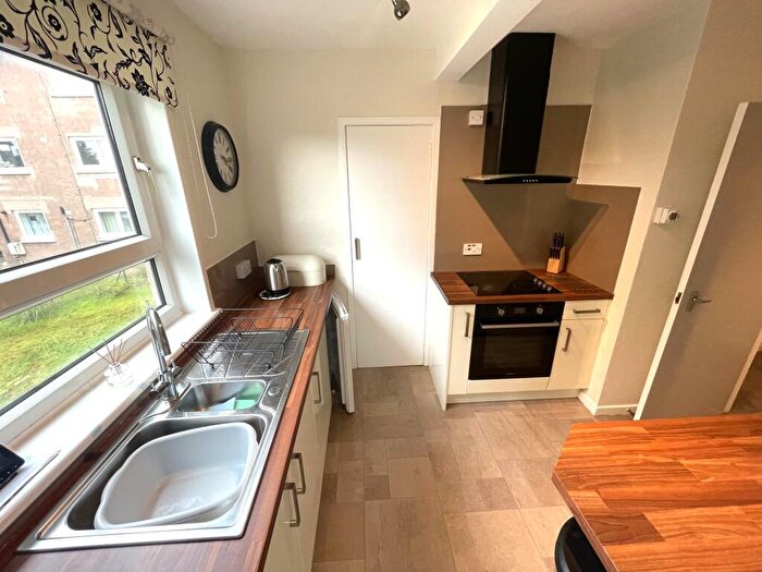 2 Bedroom Flat To Rent In Auchinyell Road, Aberdeen, AB10