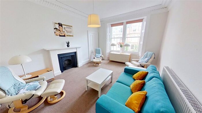 4 Bedroom Flat To Rent In Warrender Park Road, Edinburgh, EH9