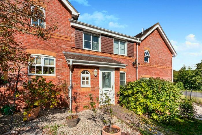 3 Bedroom Detached House To Rent In Arcadia Close, Beggarwood, Basingstoke, Hampshire, RG22