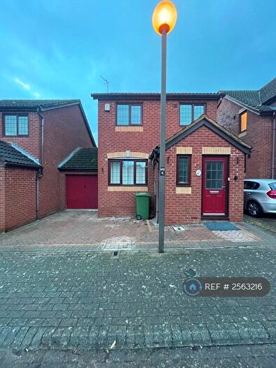 3 Bedroom Detached House To Rent In Mayer Gardens, Shenley Lodge, Milton Keynes, MK5