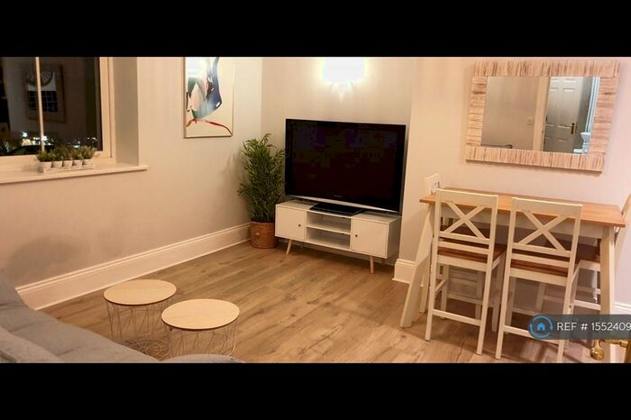 1 Bedroom Flat To Rent In Lower Clarence Road, Norwich, NR1