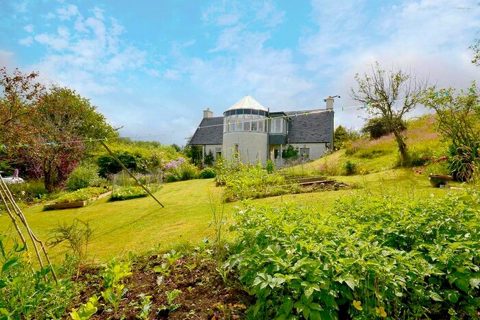 3 Bedroom Property For Sale In The Tower, Klondyke, Craignure, Isle Of Mull, PA65