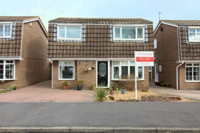3 Bedroom Detached House To Rent In Millfields, Aycliffe, Newton Aycliffe, DL5