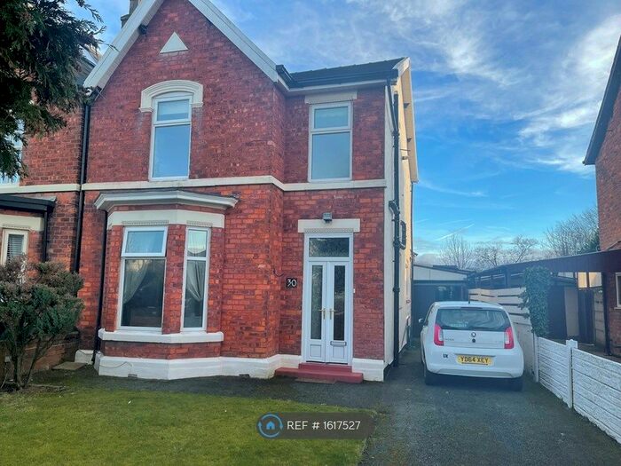 3 Bedroom Semi-Detached House To Rent In Sunny Road, Southport, PR9