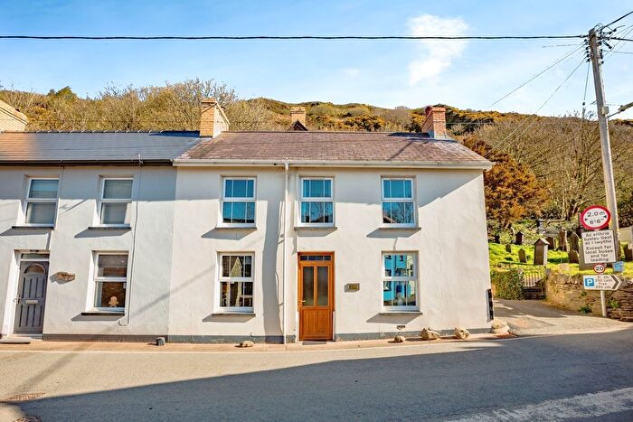 3 Bedroom Detached House For Sale In Llangrannog, Llandysul, Llangrannog, Llandysul, SA44