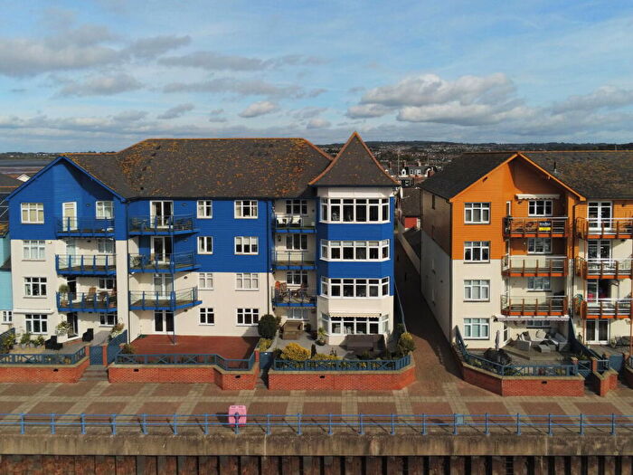 3 Bedroom Penthouse For Sale In Shelly Road, Exmouth, EX8