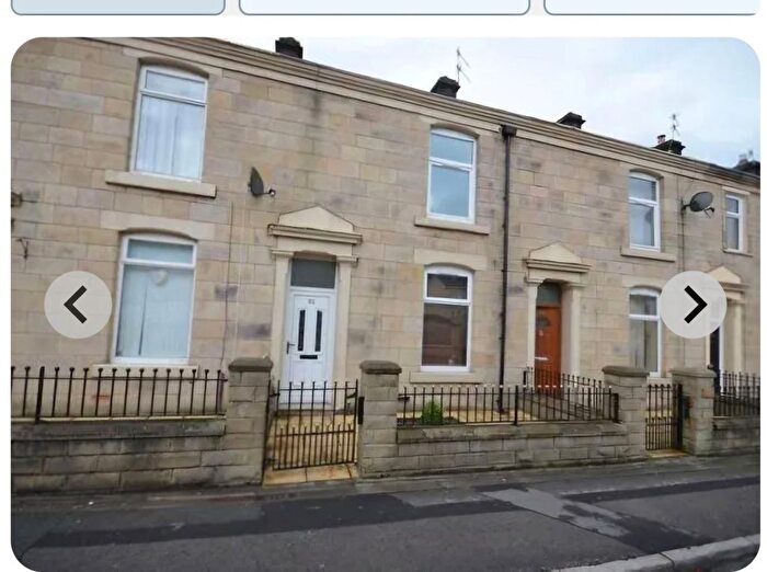 3 Bedroom Terraced House For Sale In Hindle Street, Darwen, BB3