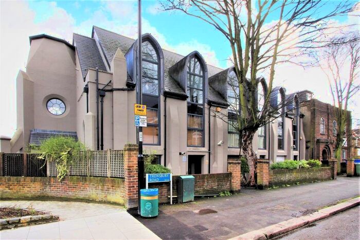 2 Bedroom Apartment To Rent In Trewsbury Road, Sydenham, London, SE26