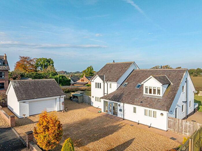 4 Bedroom Detached House For Sale In Paddock Lane, Wetheral Pasture, Carlisle, CA4