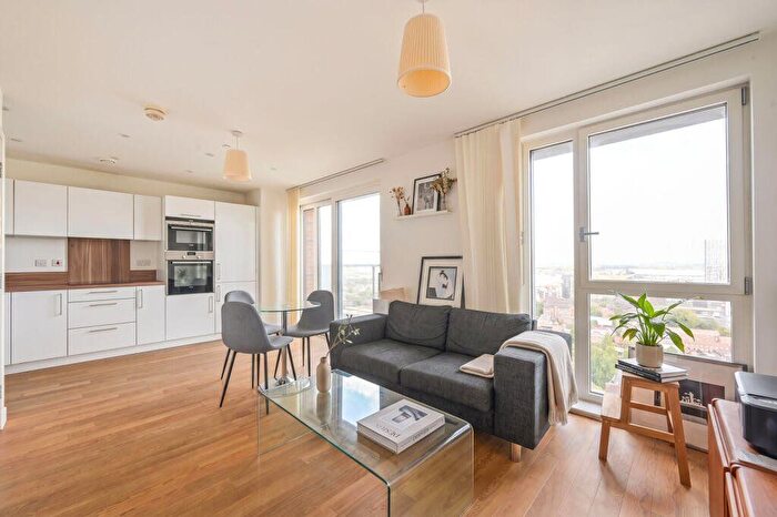 Studio For Sale In Marner Point, Jefferson Plaza, Bow Common, London, E3