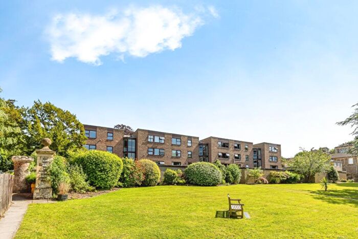 1 Bedroom Flat For Sale In Goodeve Park, Hazelwood Road, Bristol, BS9
