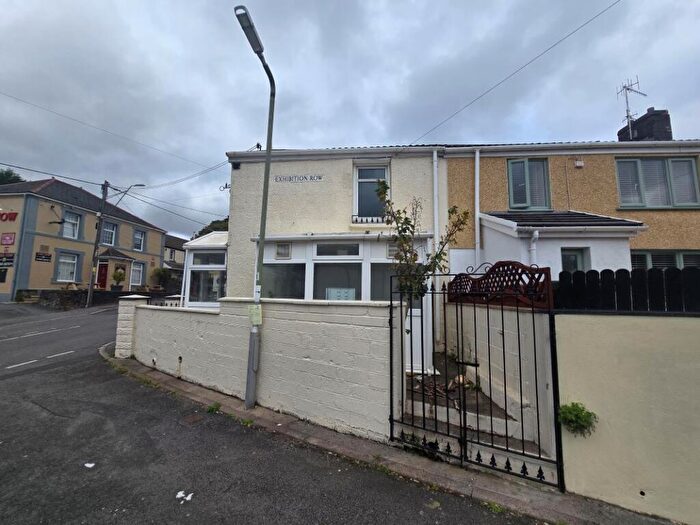 1 Bedroom End Of Terrace House For Sale In A Exhibition Row, Aberdare, Mid Glamorgan, CF44