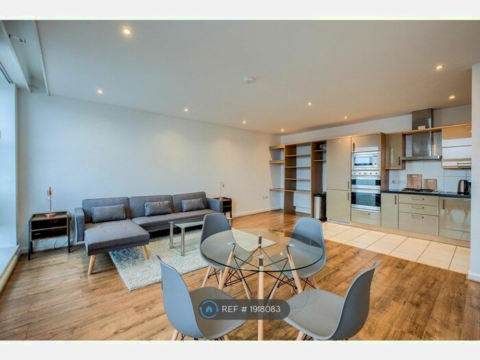 2 Bedroom Flat To Rent In The Space, Leamington Spa, CV32