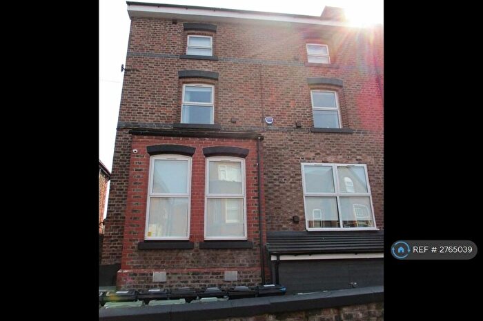 2 Bedroom Flat To Rent In Alexandra Road, Prenton, CH43