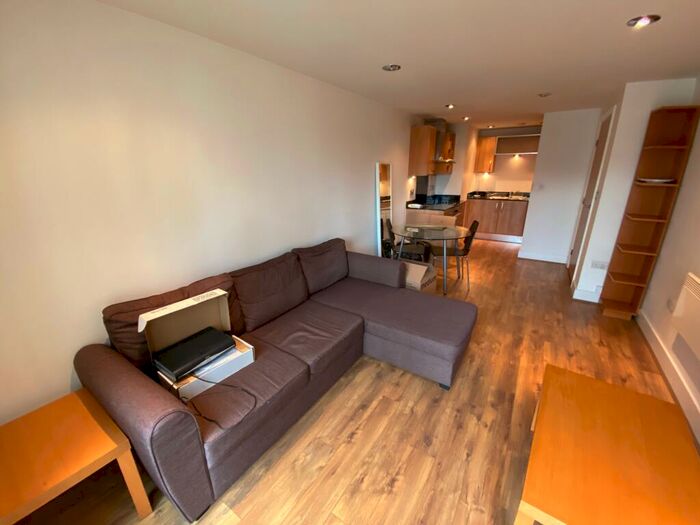 1 Bedroom Apartment To Rent In Magellan House, Leeds Dock, City Centre, LS10