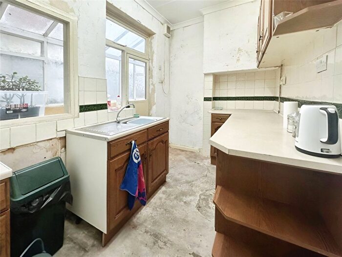 3 Bedroom Terraced House For Sale In St. Marks Road, Smethwick, West Midlands, B67