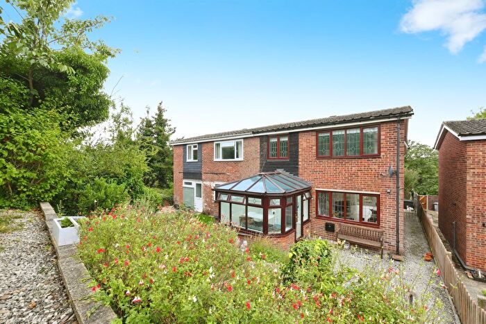 4 Bedroom Semi-detached House For Sale In Chapelfields, Stanstead Abbotts, Ware, SG12
