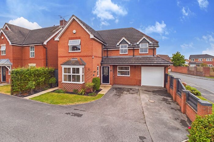 5 Bedroom Detached House For Sale In Longwood Road, York, North Yorkshire, YO30