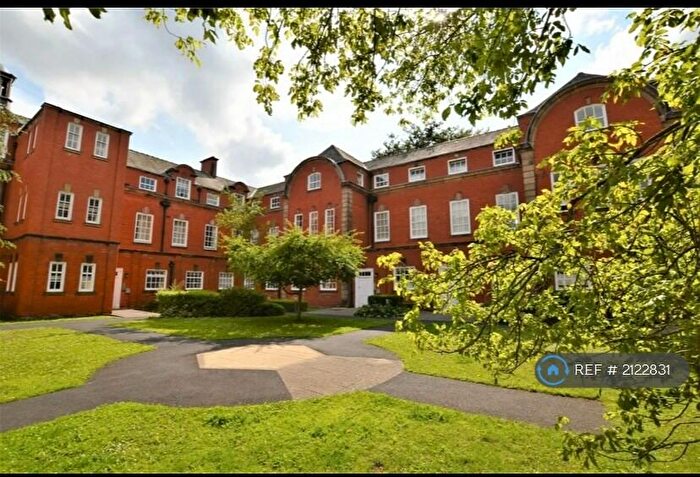 2 Bedroom Flat To Rent In Springhill Court, Liverpool, L15