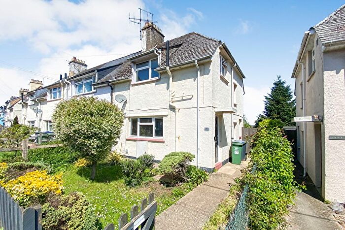3 Bedroom End Of Terrace House For Sale In Wood Lane, Chippenham, SN15
