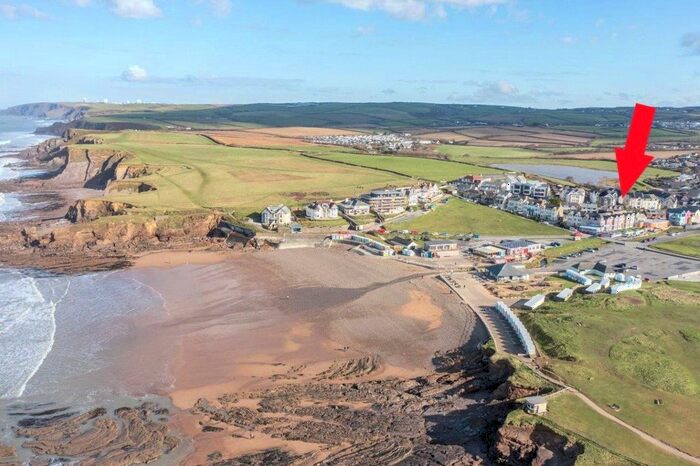 1 Bedroom Flat For Sale In Hawkers Court, Bude, Cornwall, EX23