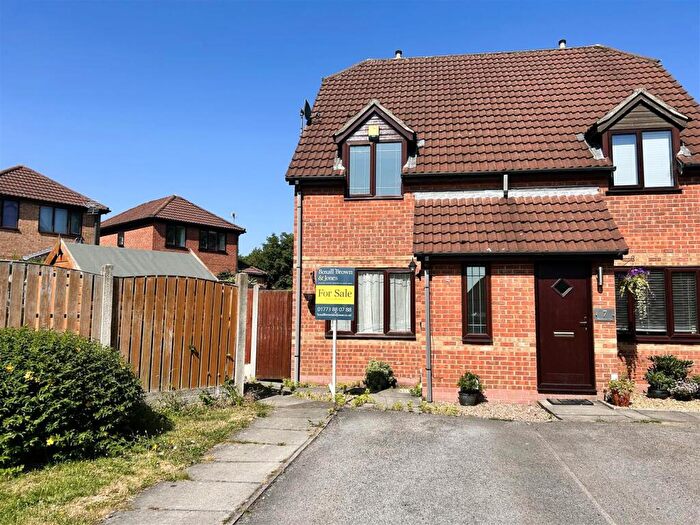 2 Bedroom Semi Detached House For Sale In Blackthorne Close, Kilburn, Belper, DE56
