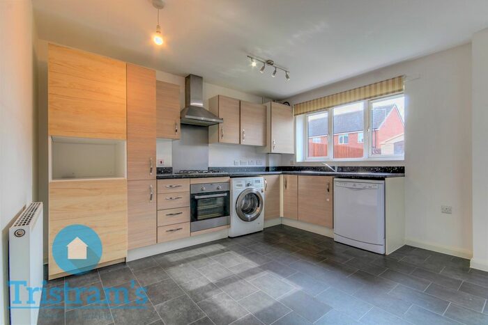 2 Bedroom Semi-Detached House For Sale In Pearce Drive, Nottingham, NG8