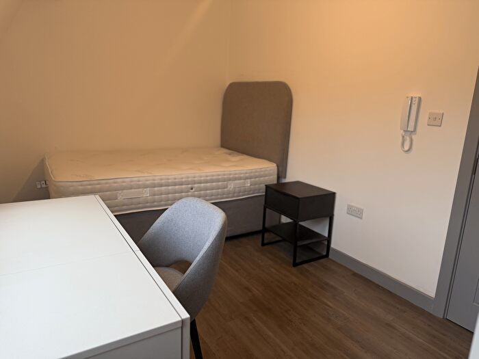 1 Bedroom Apartment To Rent In Park Place, OL2