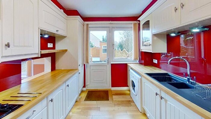 3 Bedroom House To Rent In Eildon Terrace, Edinburgh, EH3