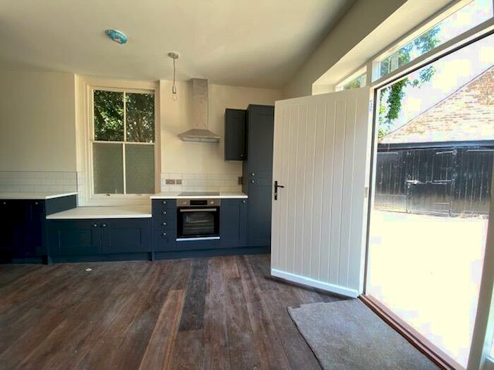 1 Bedroom Apartment To Rent In Minster Precincts, Peterborough, PE1