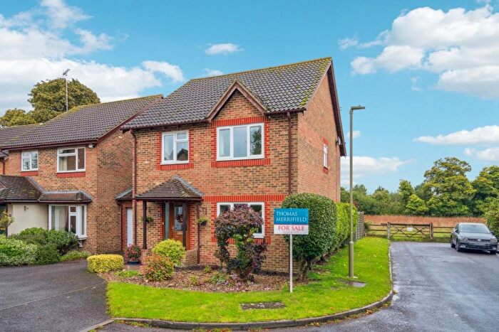 4 Bedroom Detached House For Sale In Limetrees, Chilton, OX11