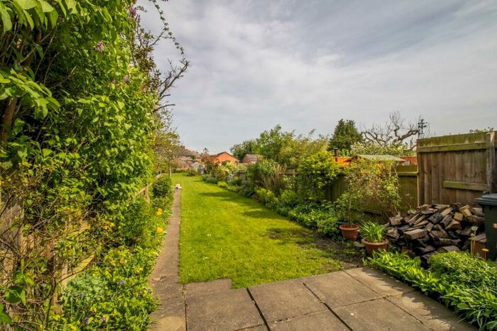 3 Bedroom Terraced House For Sale In Newmarket Road, Cambridge, CB5