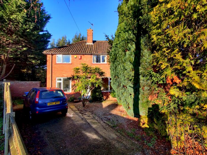 4 Bedroom Semi-Detached House To Rent In Ivory Road, Norwich NR4