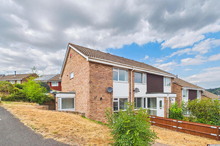 2 Bedroom End Of Terrace House To Rent In Brentor Close, Exeter, EX4