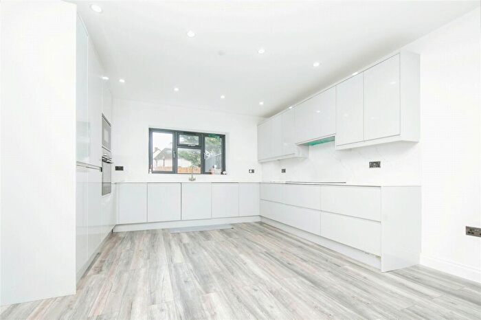 3 Bedroom Bungalow For Sale In Berechurch Road, Colchester, Essex, CO2