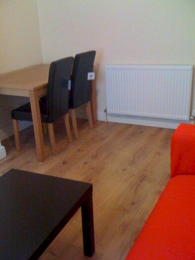 2 Bedroom Flat To Rent In Glenfrome Rd, Bristol, BS5